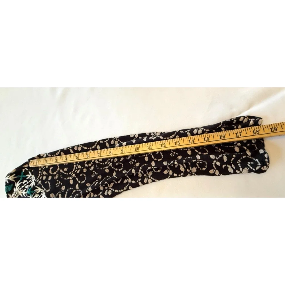 Lucky Brand Women's Small Boho Peasant Blouse Embroidered Black White Teal Top - Picture 4 of 9